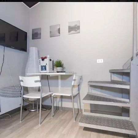 Cadorna Suites Милано Екстериор снимка