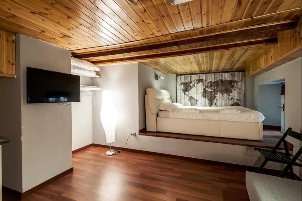 Cadorna Suites Милано Екстериор снимка